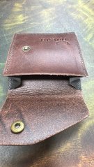 FORESTER - kožená minimalistická sleeve peněženka leštěná tmavě hnědá