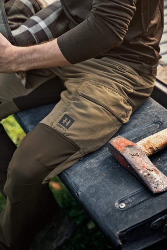 HÄRKILA  - Scandinavian kalhoty pánské Dark antique bronze-Willow green