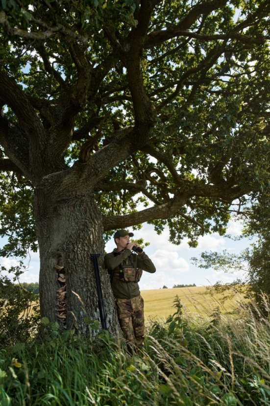 HÄRKILA  - Harness Camo bino pouzdro na dalekohled AXIS MSP® Forest