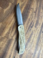 Lovecký nůž zavírací s pilkou VG-10 s parožím