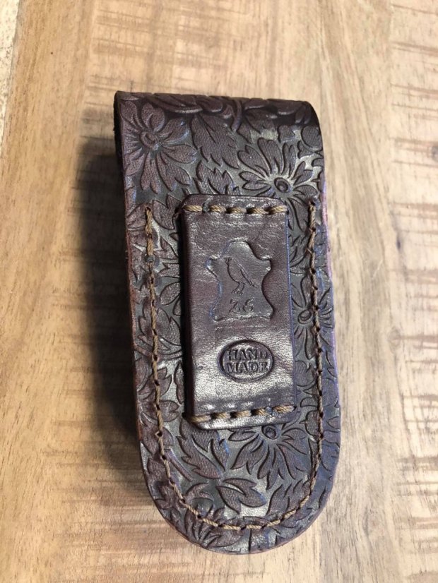 Protěž - kožené pouzdro na nůž s trnem