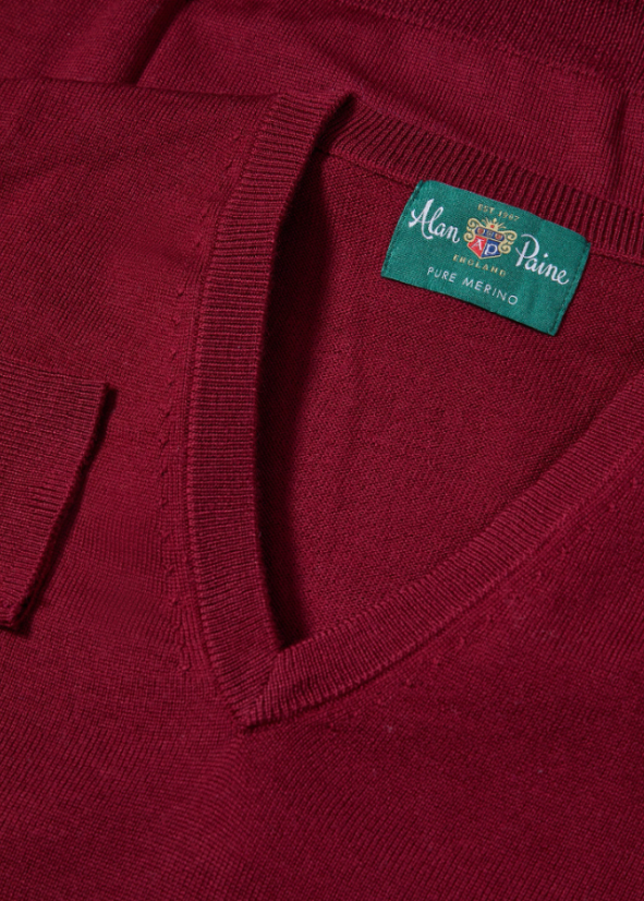 ALAN PAINE - Millbrook Vee Neck svetr pánský Bordeaux