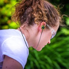 ISOTUNES - Zabezpečovací šňůra pro sluchátka CALIBER
