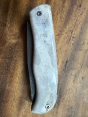 Damaškový nůž zavírací s pilkou broušené paroží