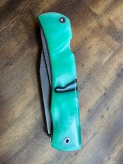 Lovecký nůž zavírací 10 cm s pilkou pryskyřice