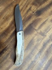 Lovecký nůž zavírací 9 cm paroží